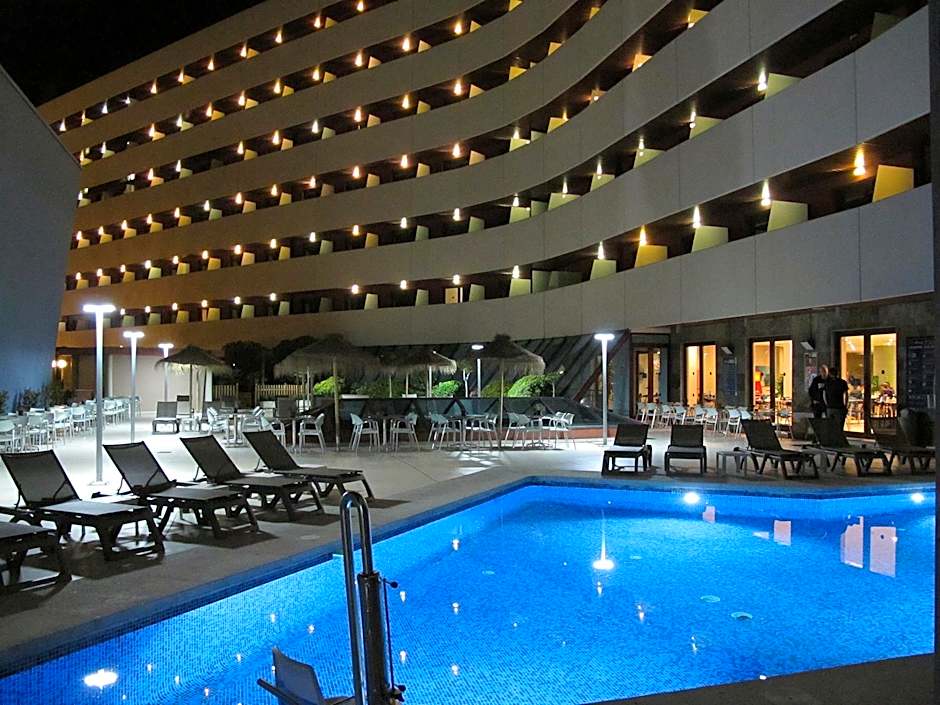 Piscina de Oh!tels Campo de Gibraltar